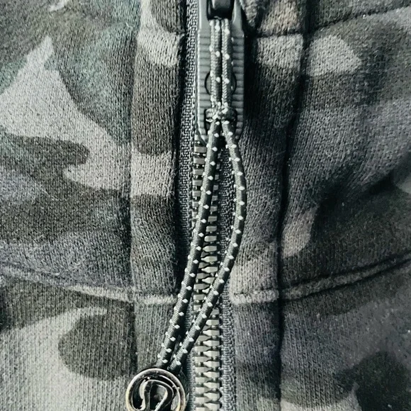 Lululemon Athletica Camo Hoodie - Black and Gray - Picture 5 of 9